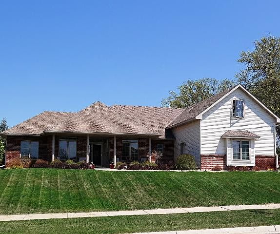 1st image of 3819 Plum Creek Dr