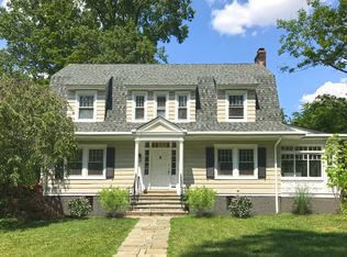 7 Maple Ter, Maplewood, NJ 07040