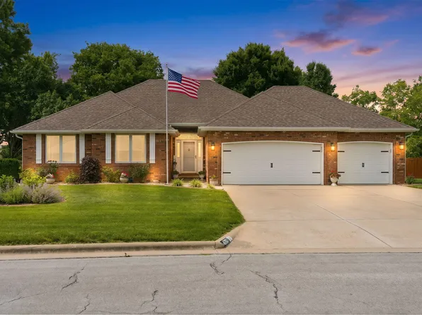 4661 S Warren Avenue, Springfield, MO 65810