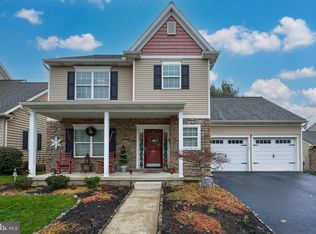 113 Hawthorne Cir, Lancaster, PA 17602
