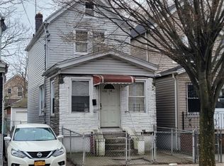 15056 116th Rd, Jamaica, NY 11434