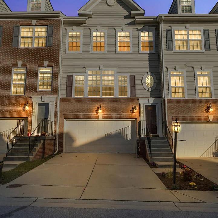 1st image of 1004 Stegman Pl