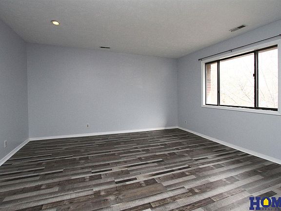 2nd image of 5509 S 31st St APT 12