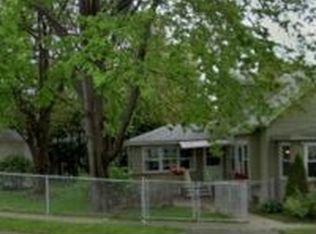 12 Palisades St, Worcester, MA 01604