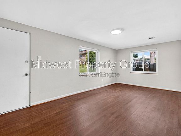 2nd image of 2050 Goodale Ave
