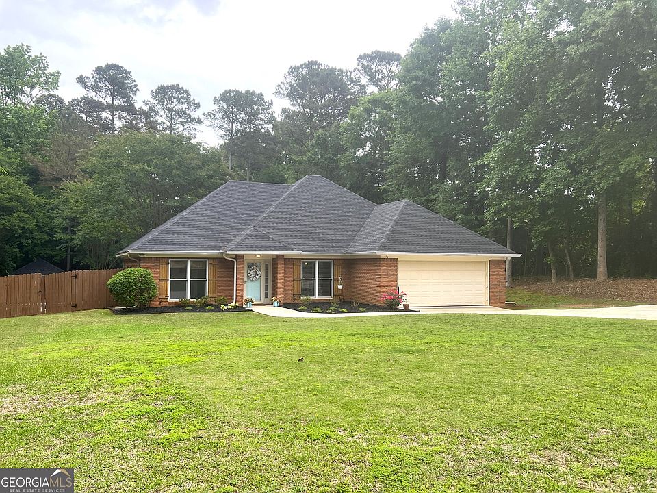 1st image of 610 Youngs Mill Rd