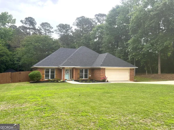 610 Youngs Mill Rd, Lagrange, GA 30241