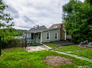 24 Central Avenue, Norwich, CT 06360