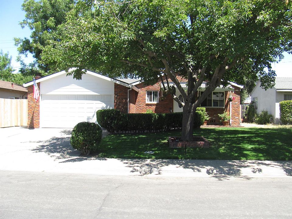 1st image of 130 Coral Dr
