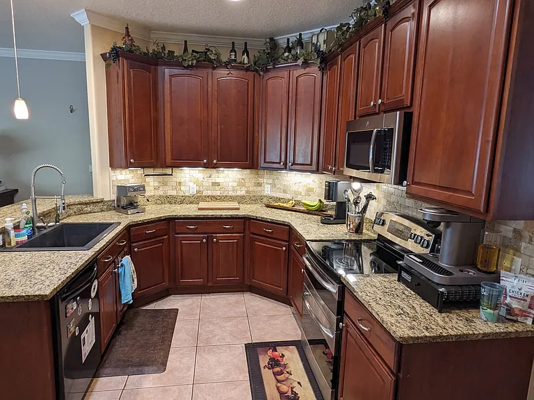 183 Hibiscus Ln — Photo 9