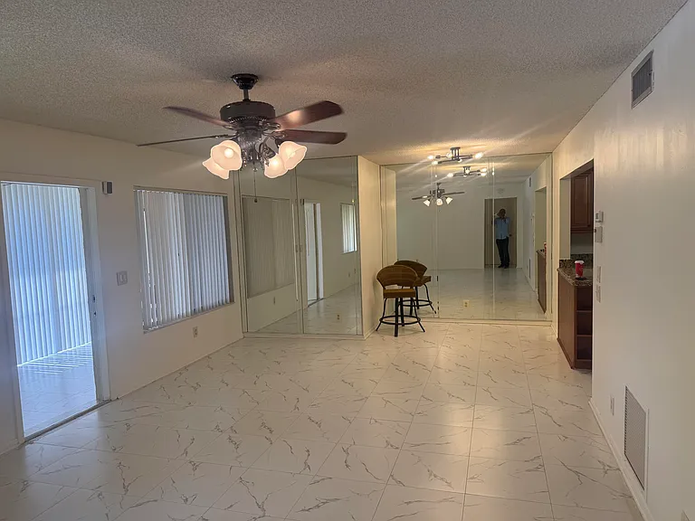 211 Pine Hov Cir #D-2 — Photo 7