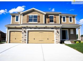 1204 Johnston Dr, Raymore, MO 64083