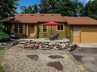 4440 Harris Hill Rd, Williamsville, NY 14221