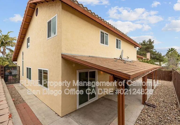 7105 Berry Park Ln — Photo 28
