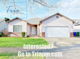 2970 Dahlia Ln, Eugene, OR 97404