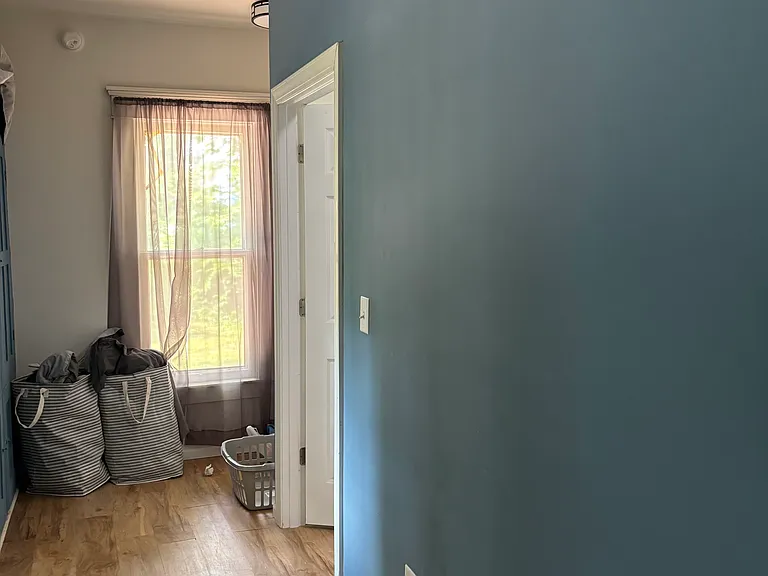 110 W Hanover St — Photo 11