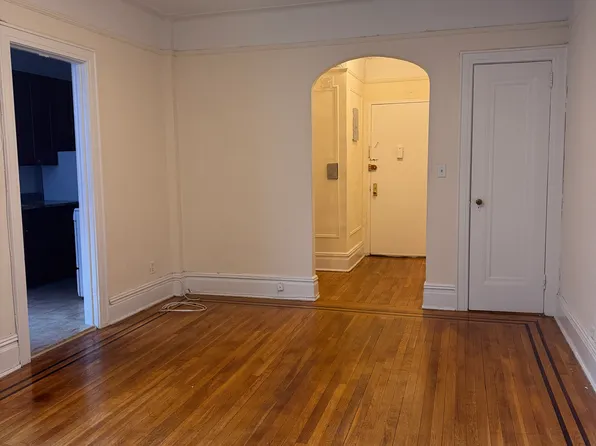 31-15 21st Avenue image 1 of 9