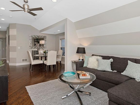 3rd image of 5623 N Karlov Ave #2
