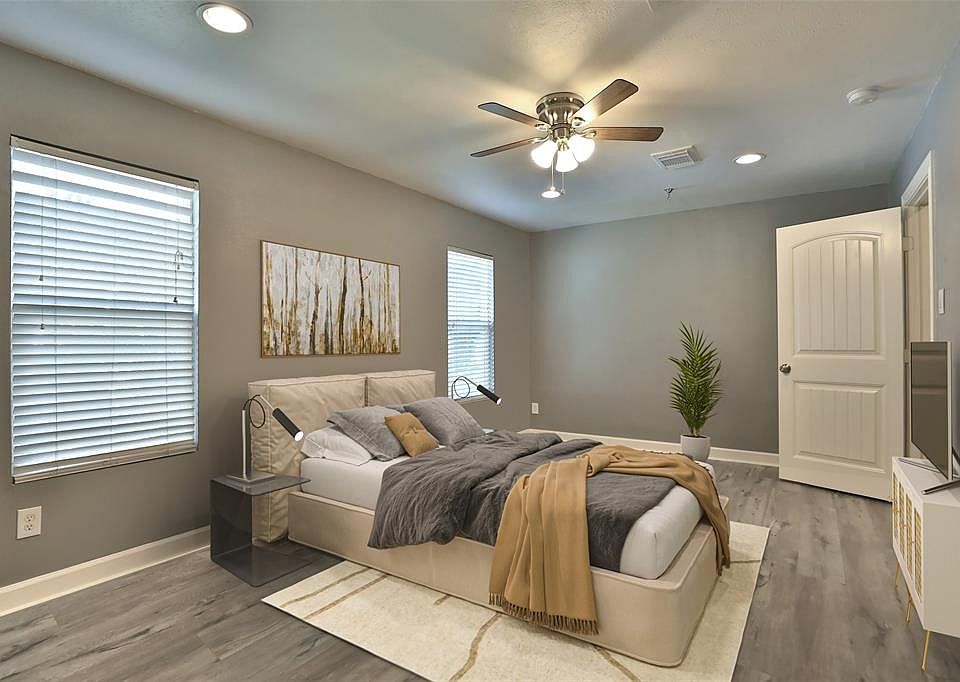 With virtual staging you can tell how large furniture will fit in this beautiful room. Plenty of space!