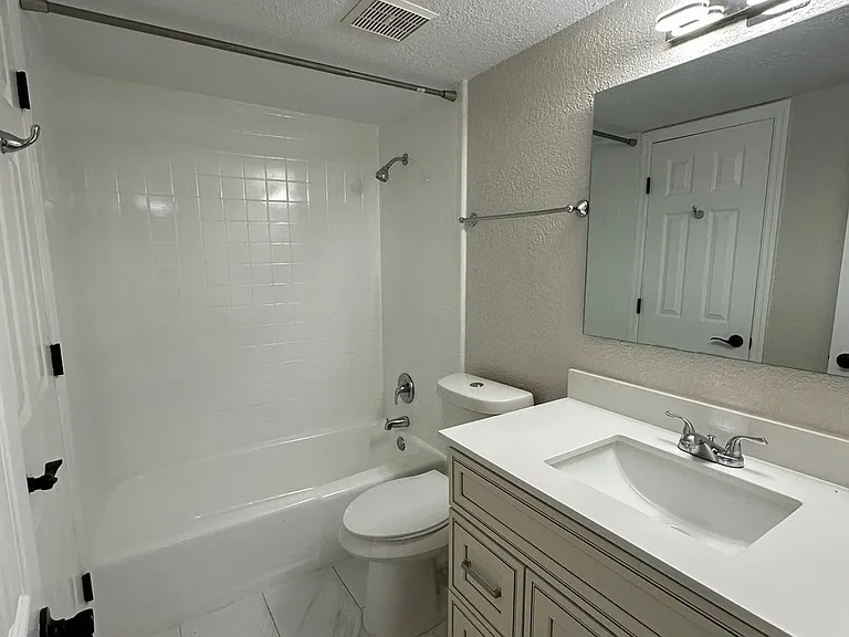 754 E Michigan St #188 — Photo 5