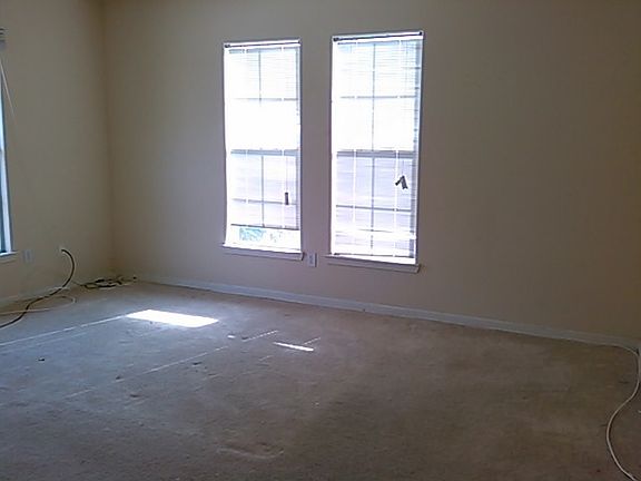 2nd image of 8290 Gate Pkwy W Unit 913