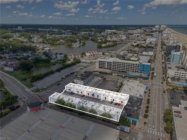 917 Pacific Ave #A, Virginia Beach, VA 23451