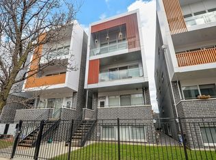 929 N Hermitage Ave #2, Chicago, IL 60622