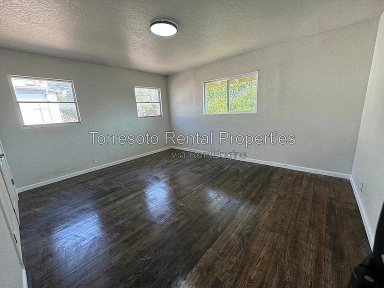 152 Shadwell Dr #D — Photo 5