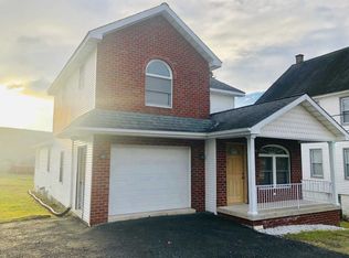 12 Froble St, Simpson, PA 18407