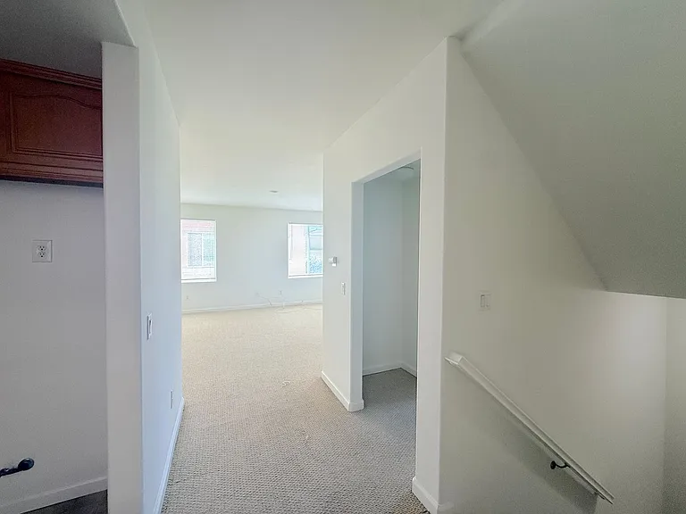 3317 Del Mar Ave — Photo 5