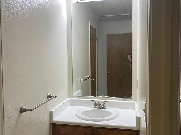 9027 W Floyd Ave — Photo 8