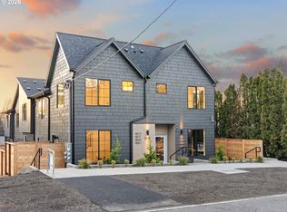 11073 SW 61st Ave, Portland, OR