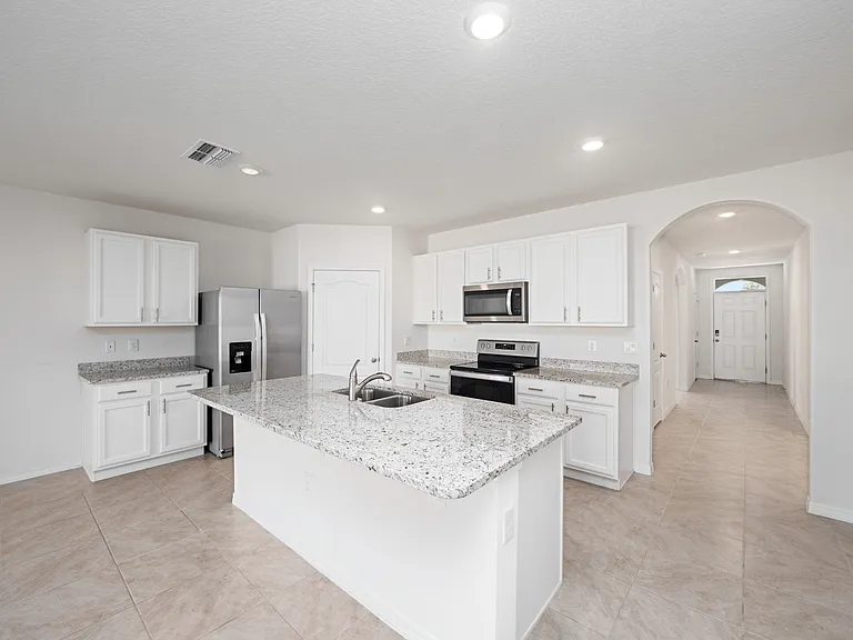 708 Tortugas St — Photo 5