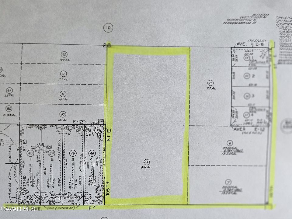 1st image of 105 E Avenue F