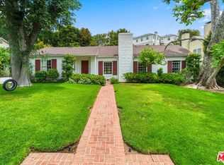 146 N Gunston Dr, Los Angeles, CA 90049