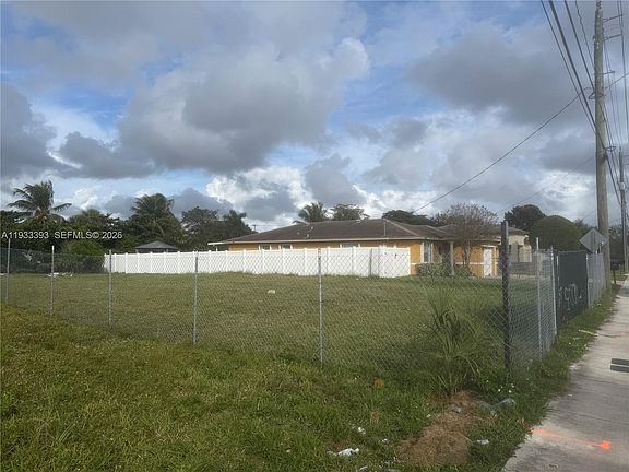 2nd image of 0 NW 8th St
