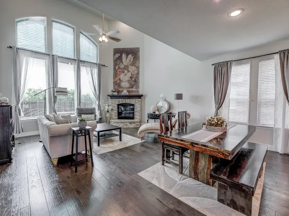 9920 Bitterroot Dr, Oak Point, TX 75068