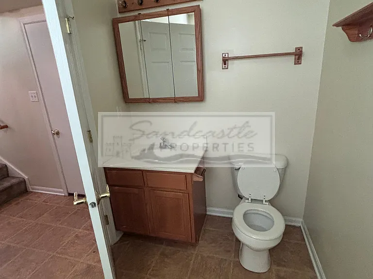 2212 Freedom St #2212 — Photo 5