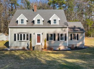 916 River Road, Weare, NH 03281