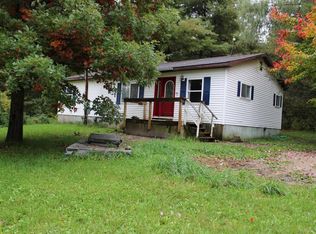 2183 W Deerfield Rd, Mount Pleasant, MI 48858