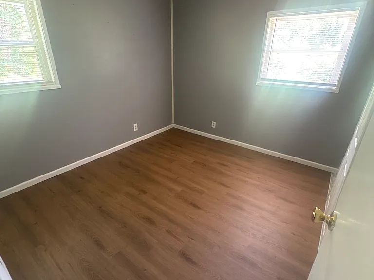 142 Saint Barbara Ln — Photo 3
