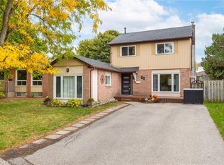 36 Angela Cres, Cambridge, ON N1S 4B6