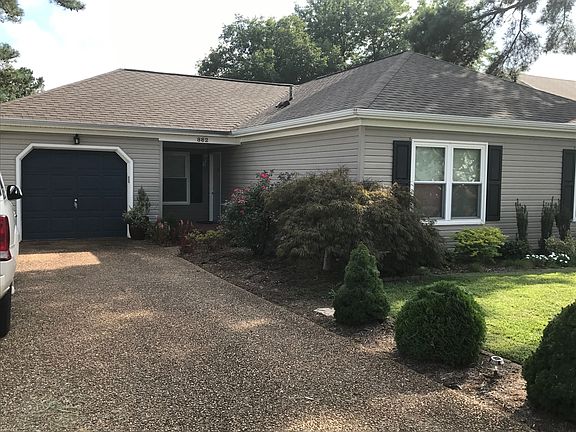 4th image of 882 Brompton Ct