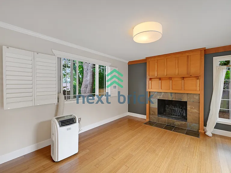1638 172nd Ave NE — Photo 7