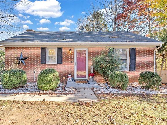 2nd image of 3433 Manassas Dr