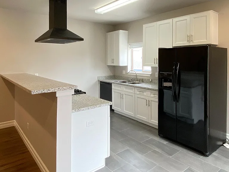 1639 Pine St #F — Photo 5