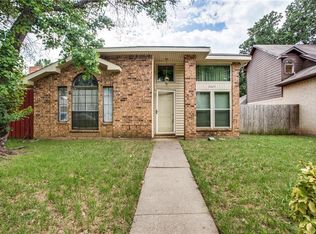 2624 Oak Bend Ln, Dallas, TX 75227