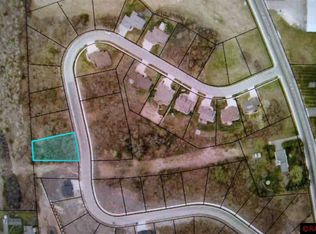 156 Oak Marsh Dr, Mankato, MN 56001