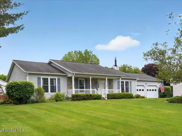 21 Barclay Street, Clifton Park, NY 12065