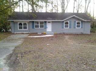 1448 Willow Dr, Riverdale, GA 30296